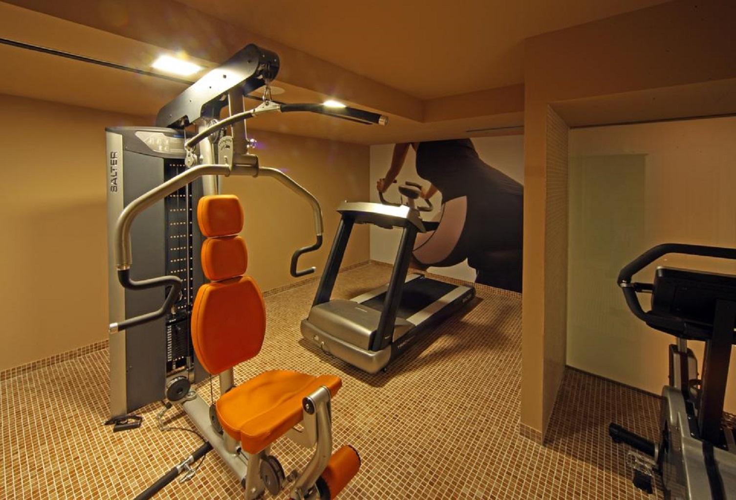 Xalet Bringue Hotel เอลเซอร์รัท ภายนอก รูปภาพ