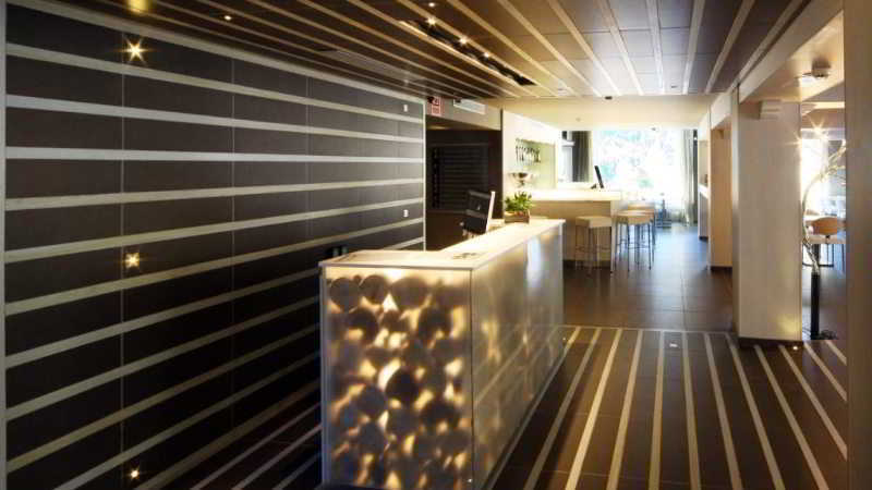 Xalet Bringue Hotel เอลเซอร์รัท ภายนอก รูปภาพ